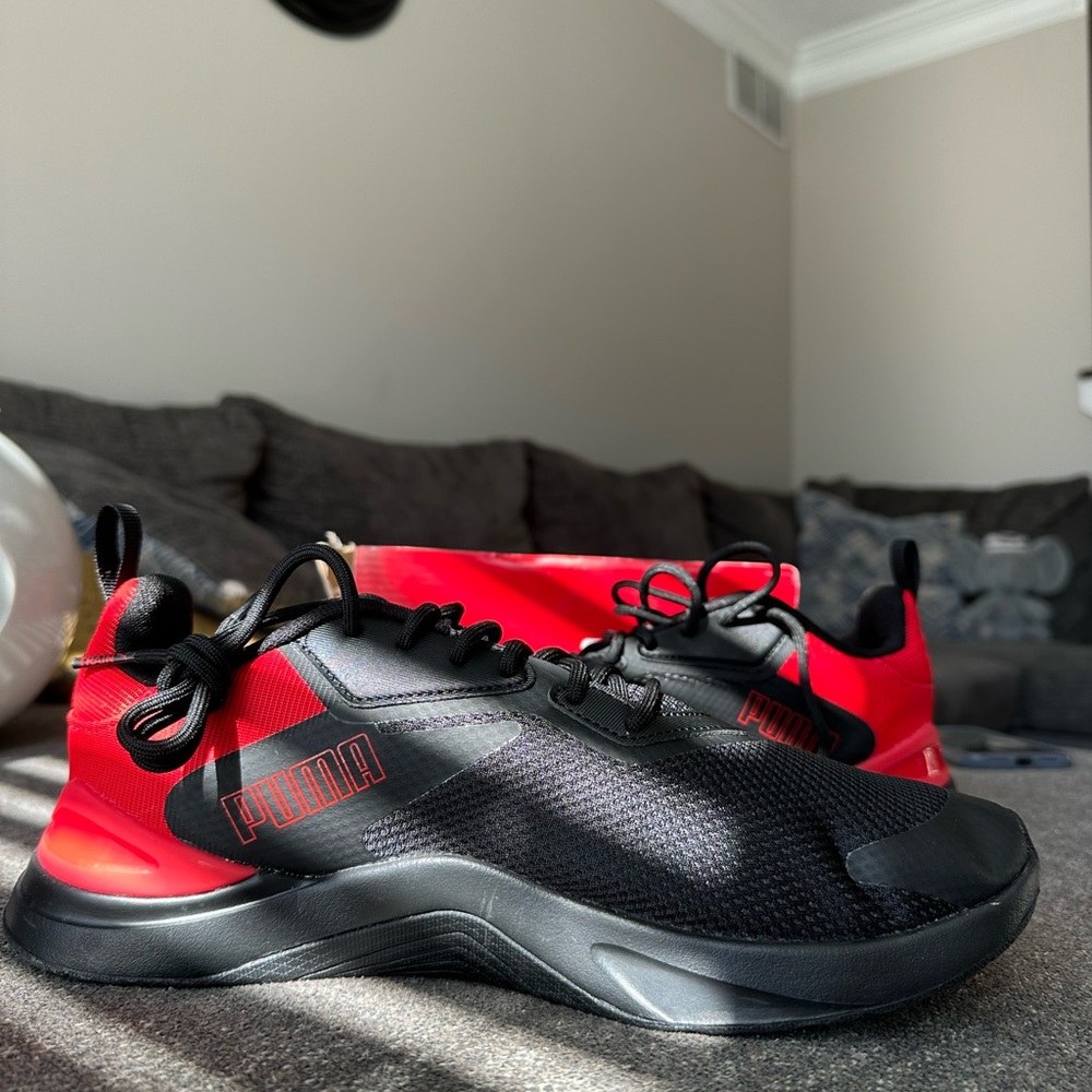 Men’s Puma Sneakers